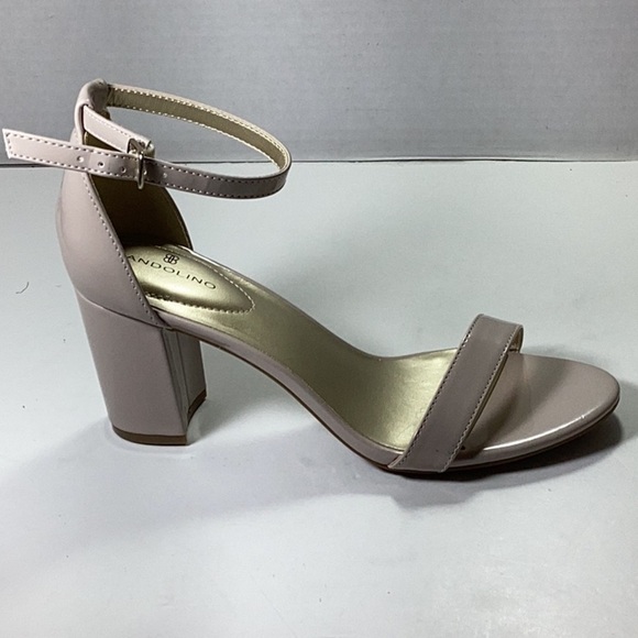 BANDOLINO
Madia Women's Open Toe Dress Sandals - Picture 3 of 9